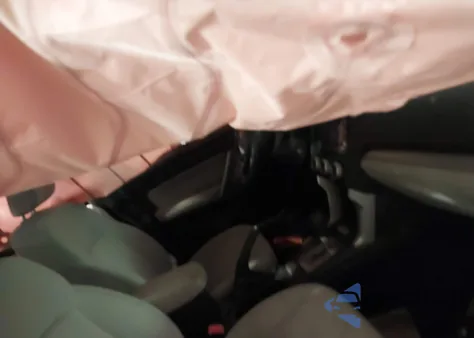 2018 Subaru Forester 2.5I Premium из США, поврежденный, VIN JF2SJAGC2JH528011